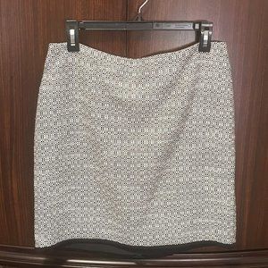 White House Black Market Tweed Skirt Size 8